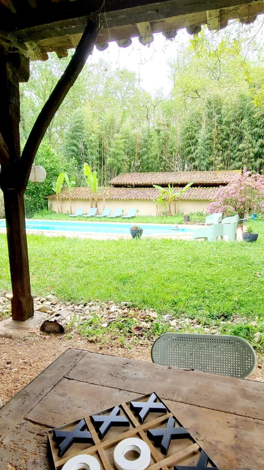 ヴィルヌーヴ・シュル・ロット Le Manoir Du Moulin De Madame Bed & Breakfast エクステリア 写真